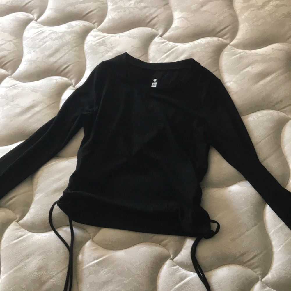 Long sleeve crop top